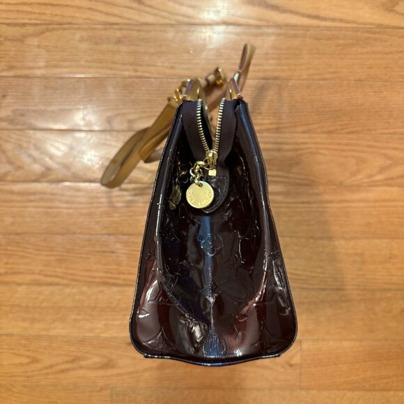 Louis Vuitton Amarante Monogram Vernis Leather Brea MM Bag - Picture 6 of 7